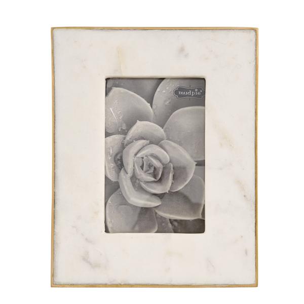 Gold Rimmed Marble Frame
