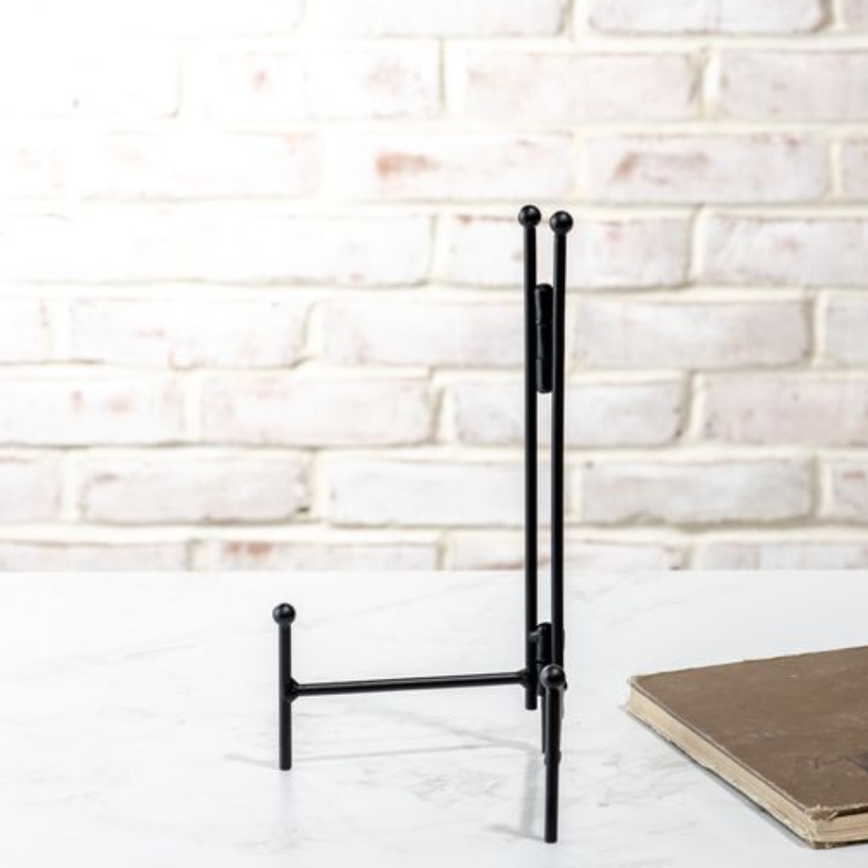 Black Easel