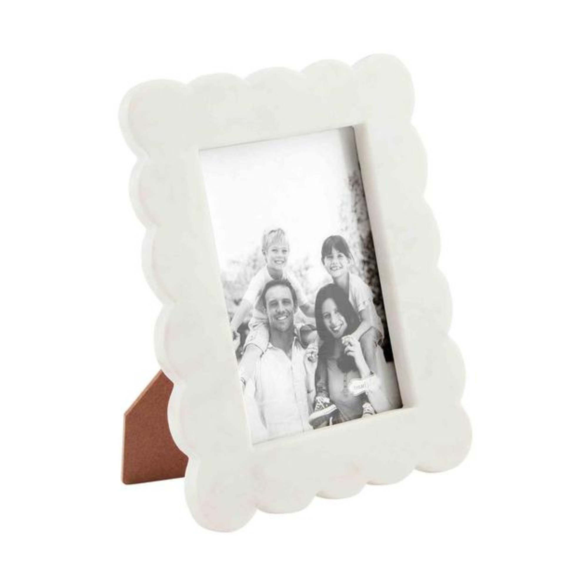 Scalloped Photo Frame